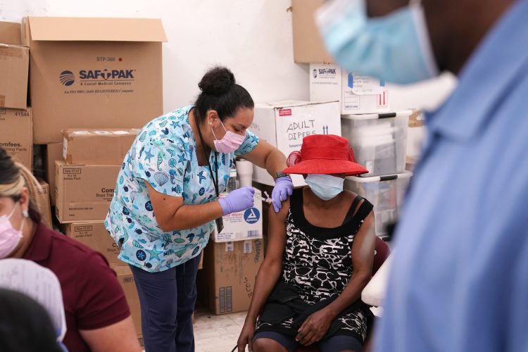 Poll: Most in US who remain unvaccinated need convincing